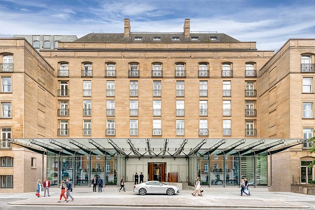 The Berkeley Hotel | Canopy solution