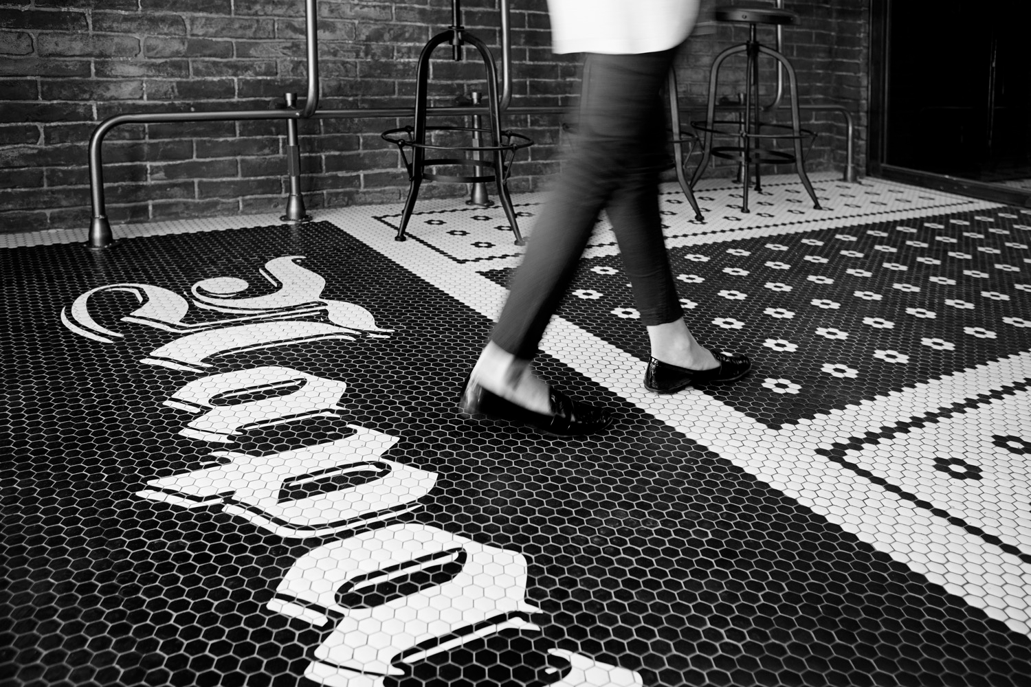 How to Personalise Ceramic Tiles with Art Factory