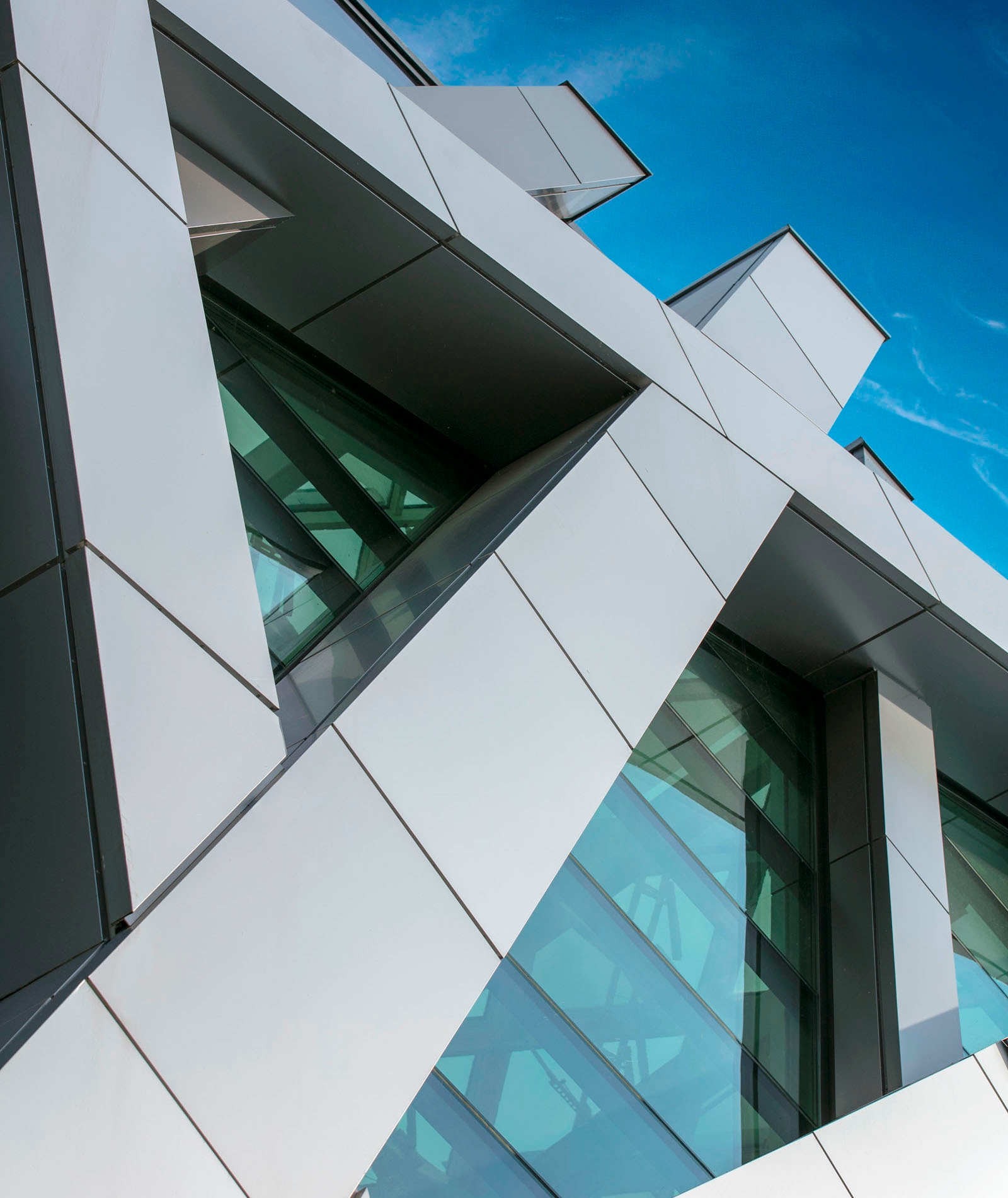 Composite Panel Finishes - Metallics