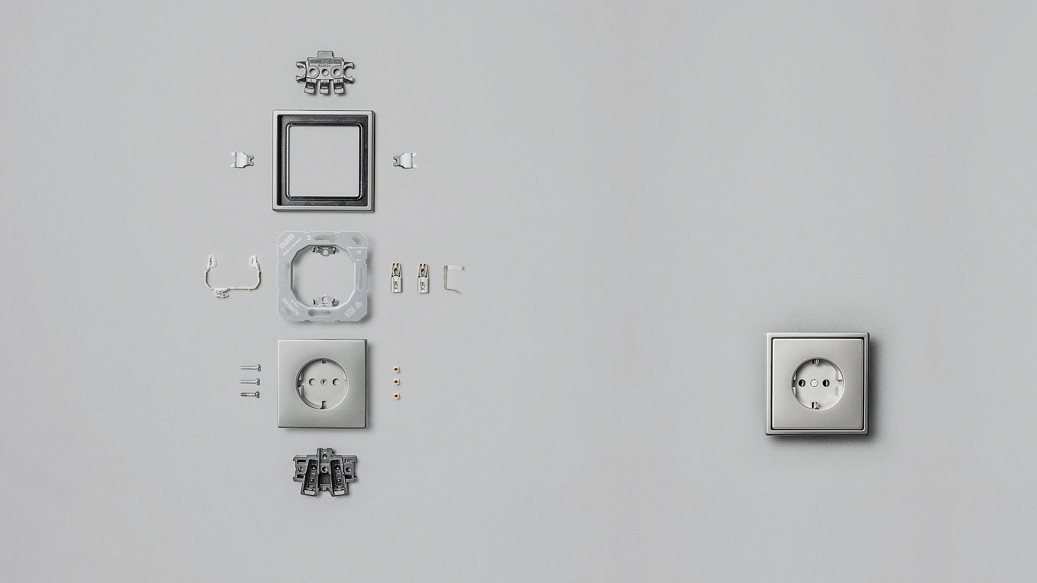 Light Switch - LS 990 in Metal