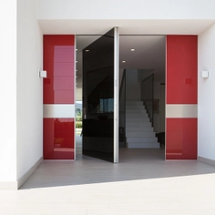 Synua Door in Private Villa, Reggio Emilia