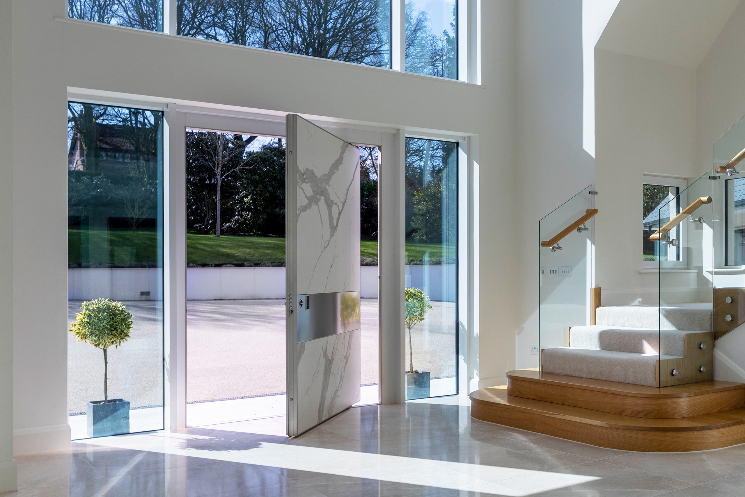 Synua Door in Green Hollow