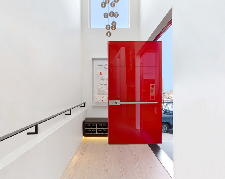 Synua Door in Residence Glen Park