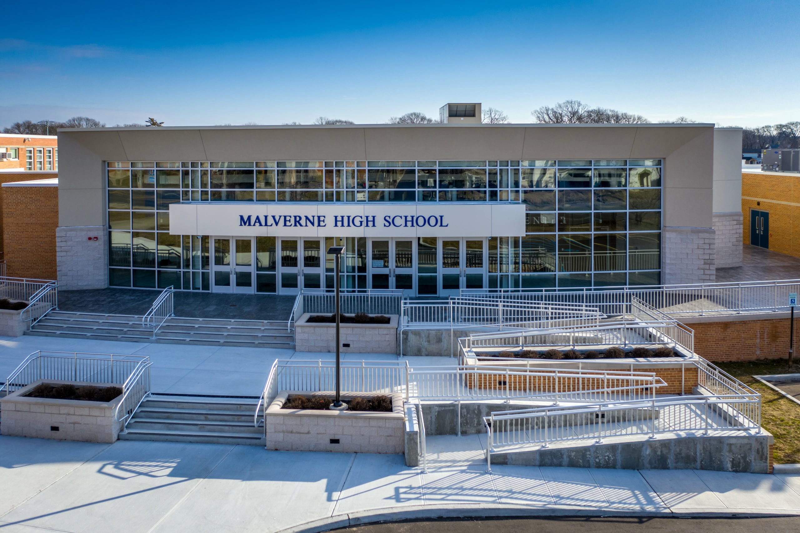 Interna-Rail® Aluminum Railing