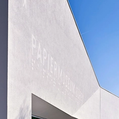 Facade Finishes in Paper Museum
