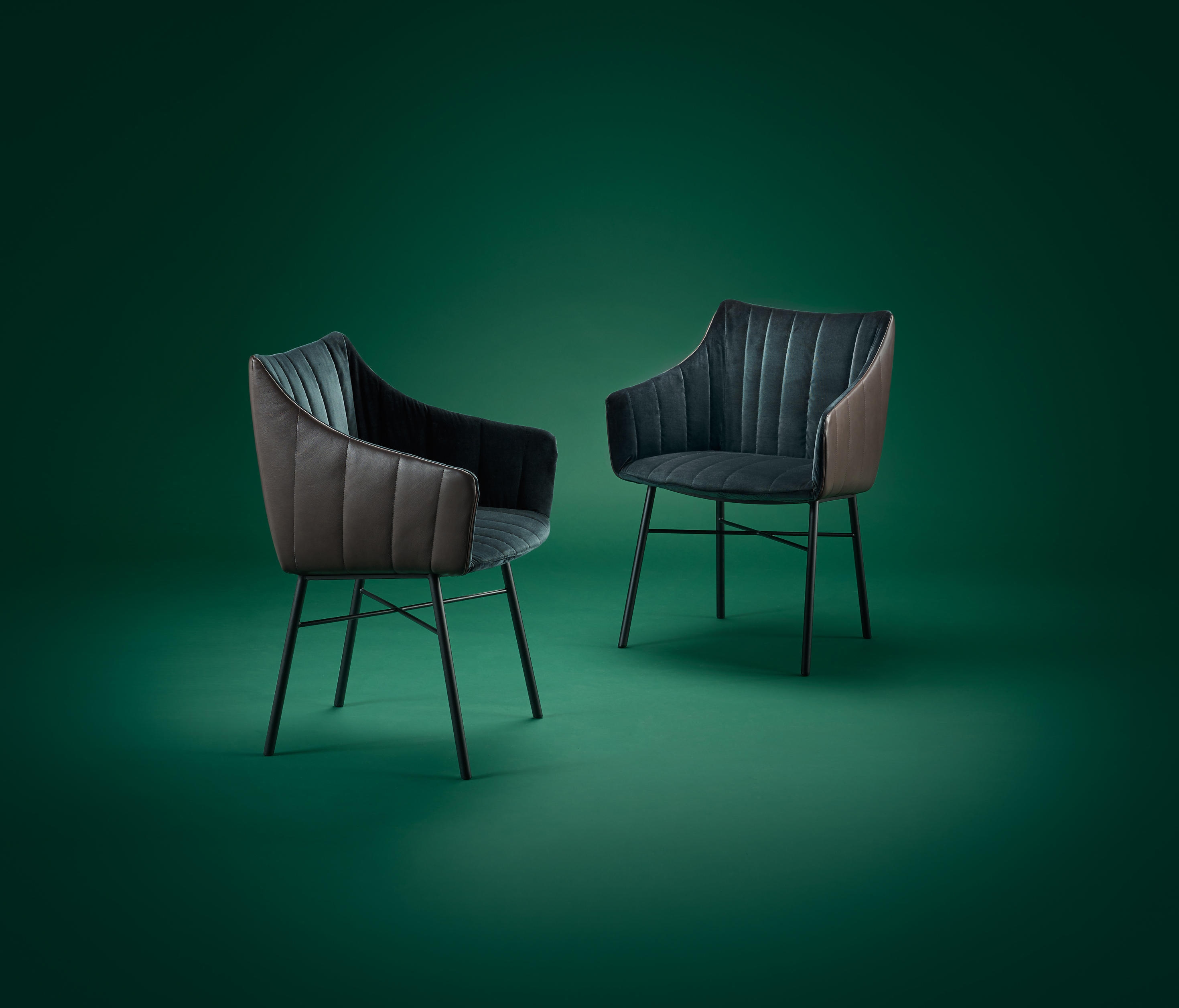 Armchair High - Rubie