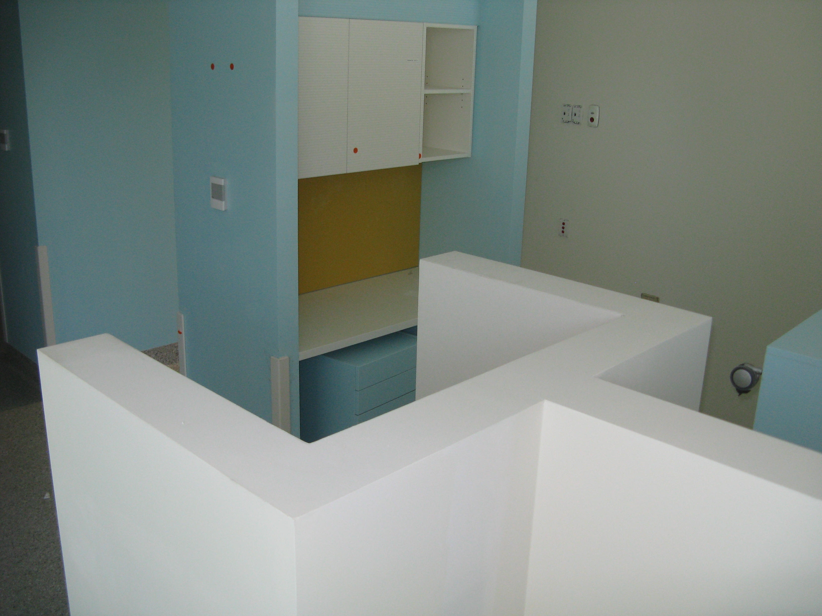 Wall Stop Ends - EzyCap