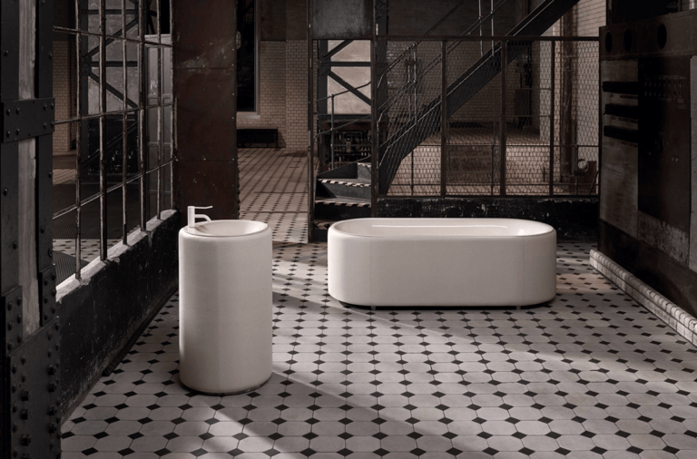 Bathtubs - BetteLux Oval Couture