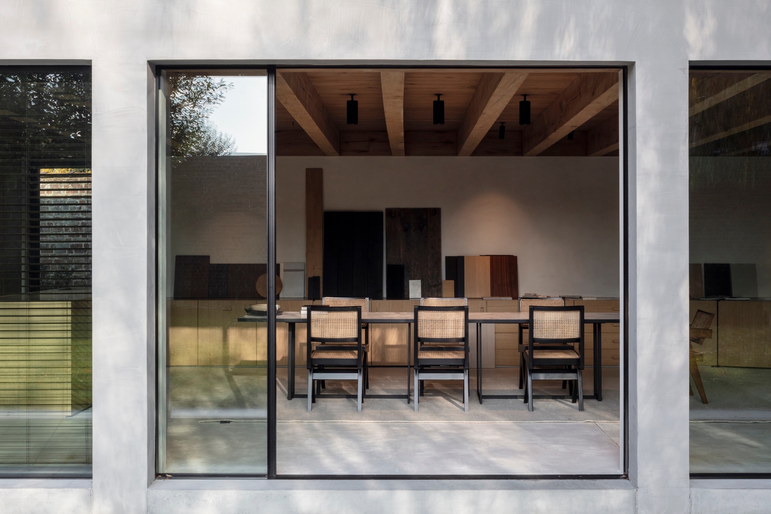 Sistema de Ventanas Corredizas - Architecture Office of Vincent Holvoet