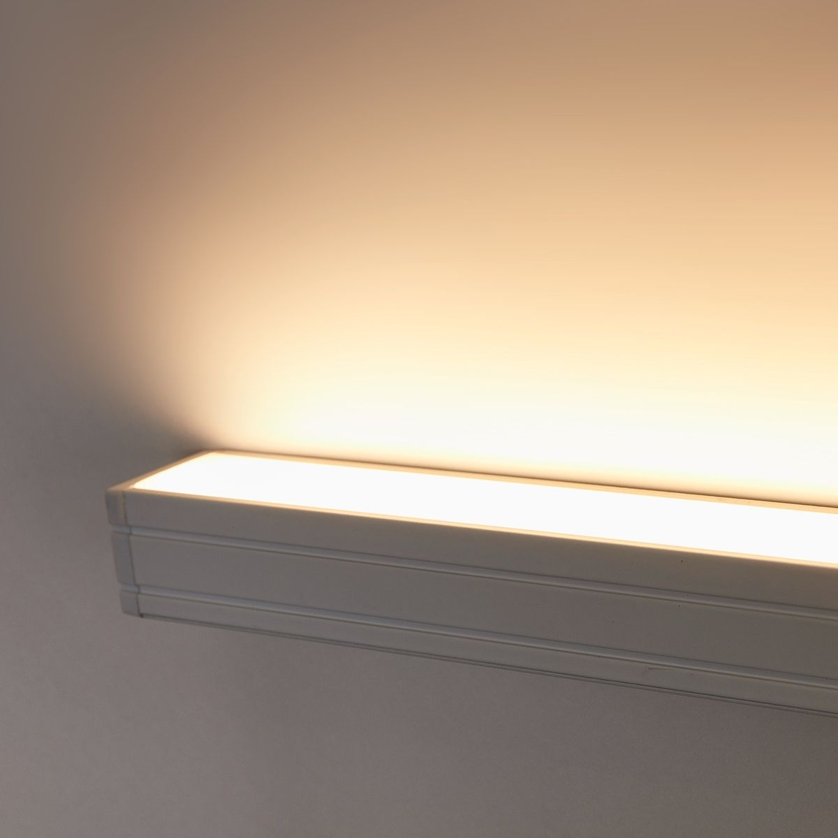 Linear LED Lightbar - Cove