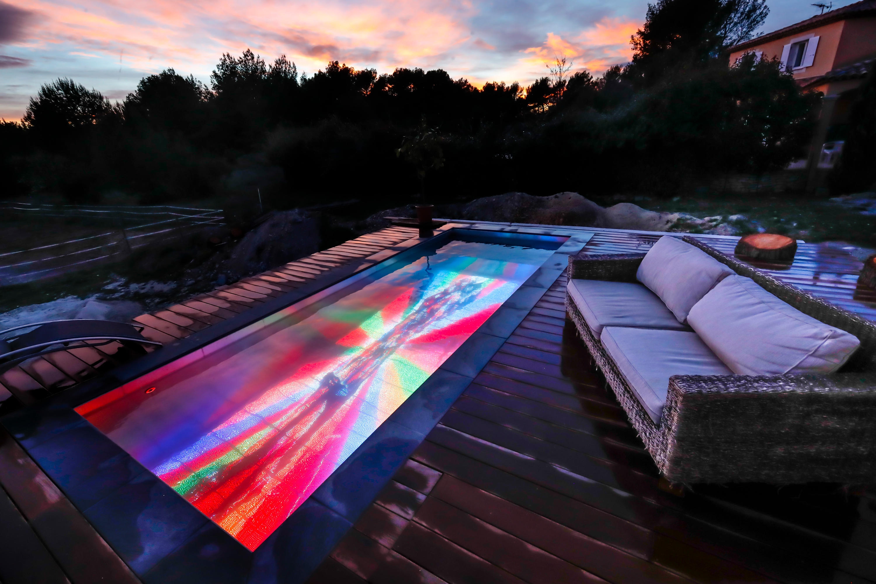 LED Video Floor in a Swimming Pool