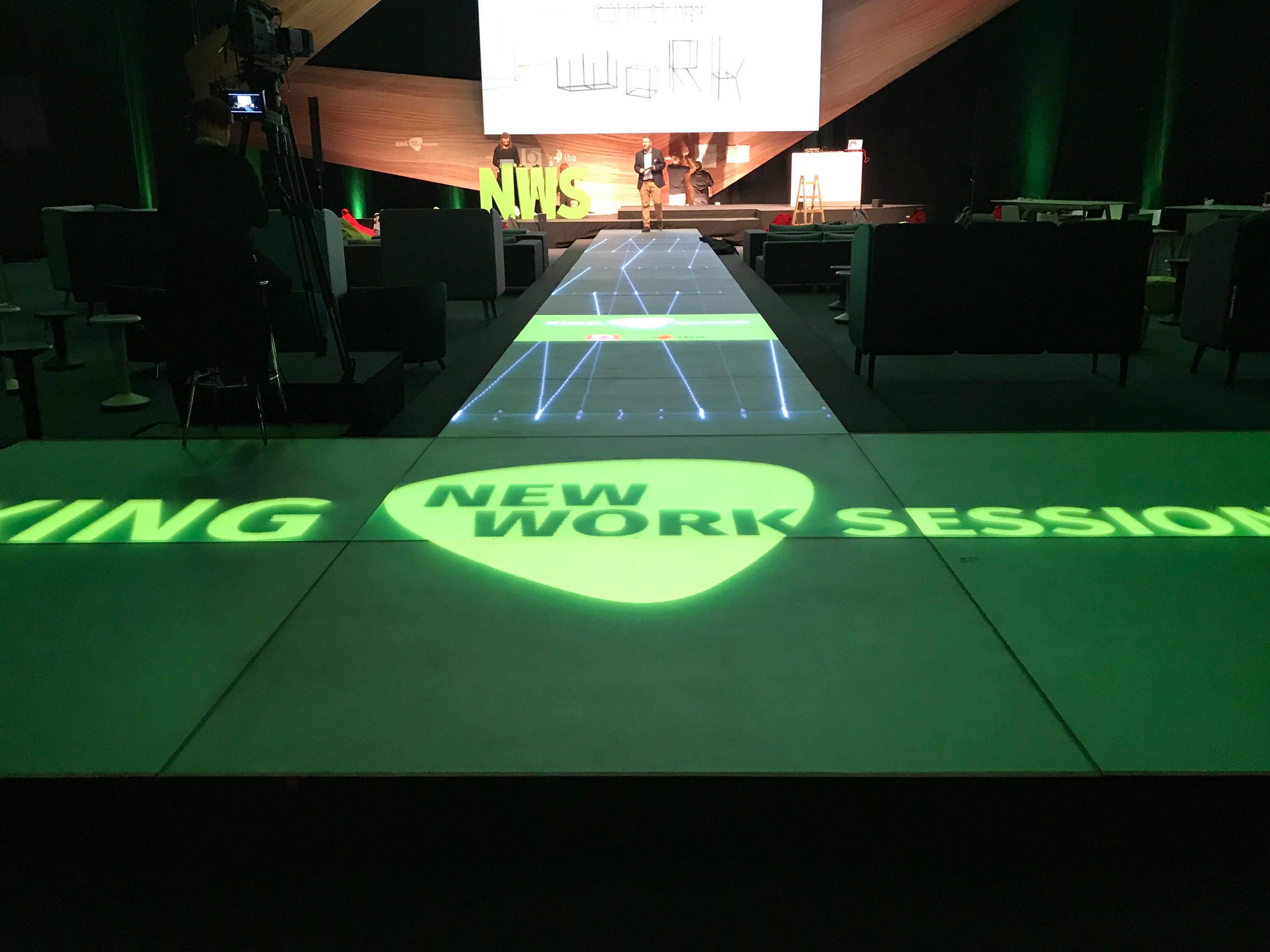 Video Floor in Orgatec Walkway