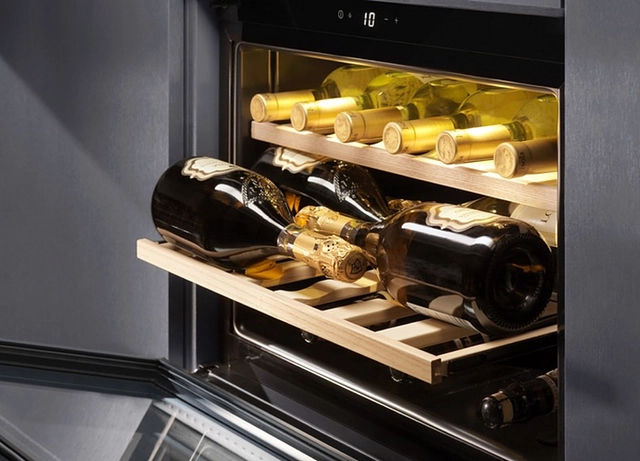 900 Series Built-in 18 Bottles Wine Cellar