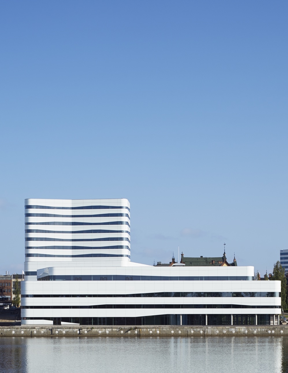 Decorative Glazing - Trosifol® Colour Black and White