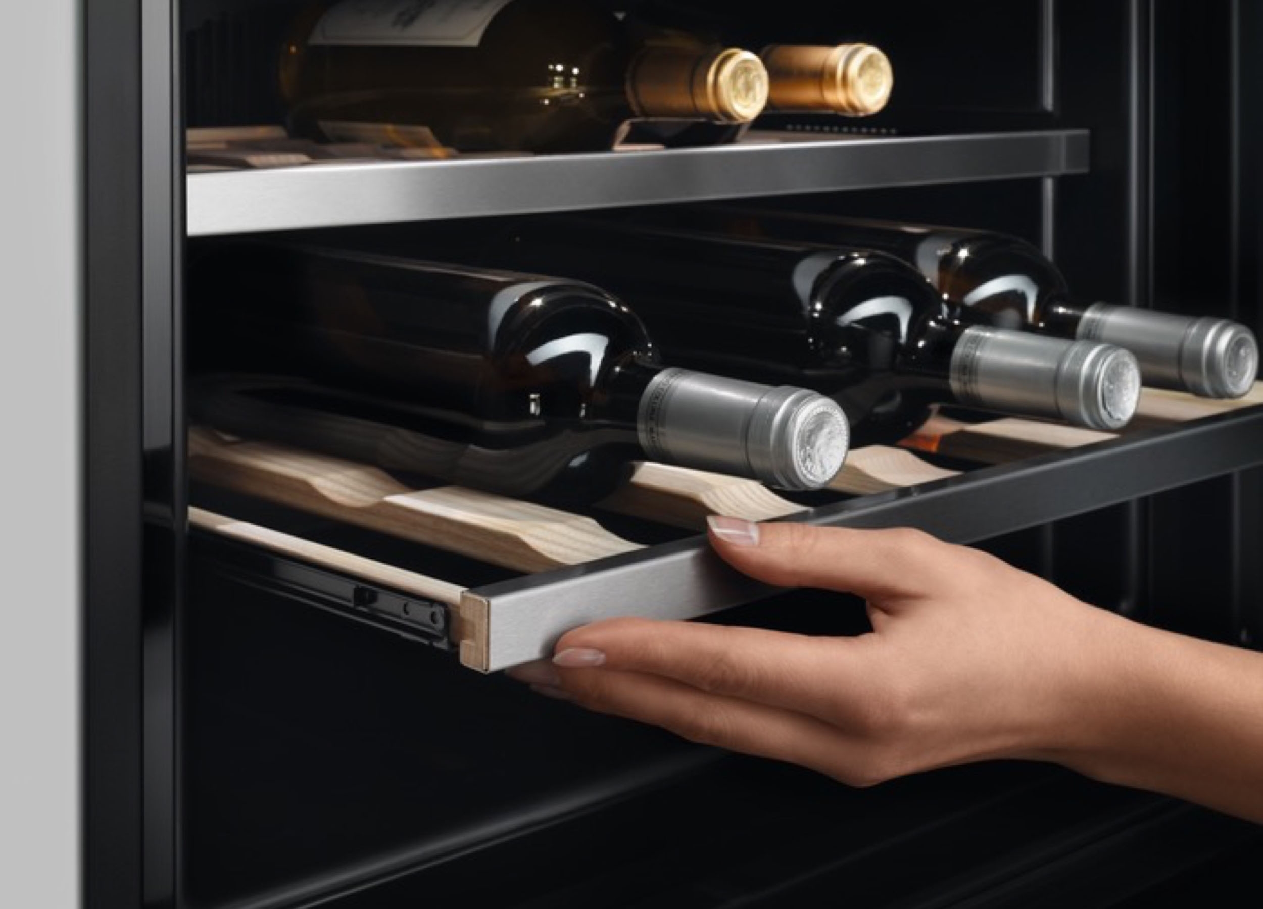 Kitchen Appliances - AEG Compact Range