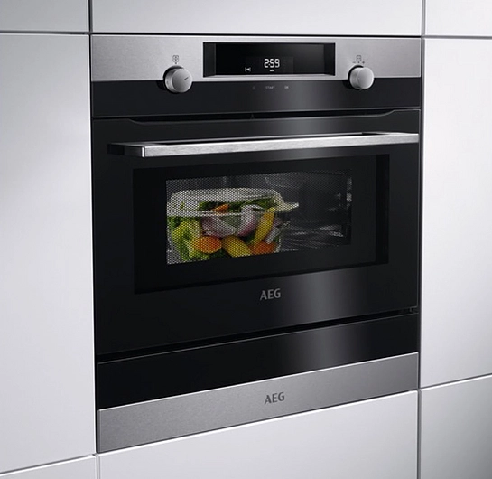 8000 Series CombiQuick Oven with Clean Enamel Cleaning