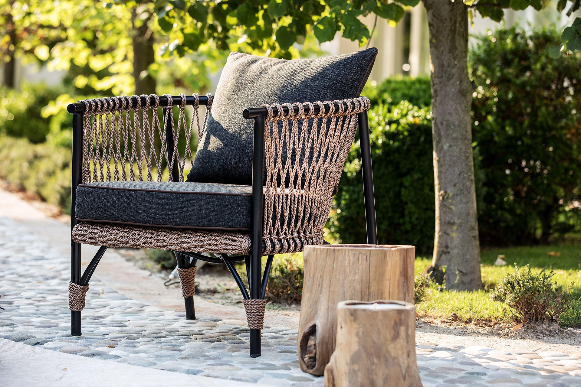 Outdoor Furniture - Karon