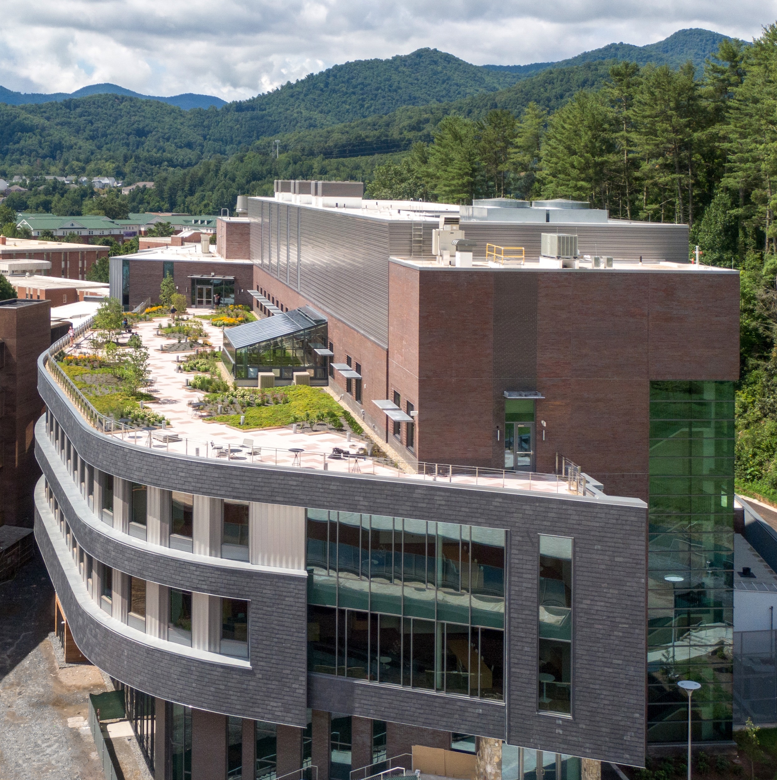 Rainscreen Cladding System CUPACLAD® 101 LOGIC