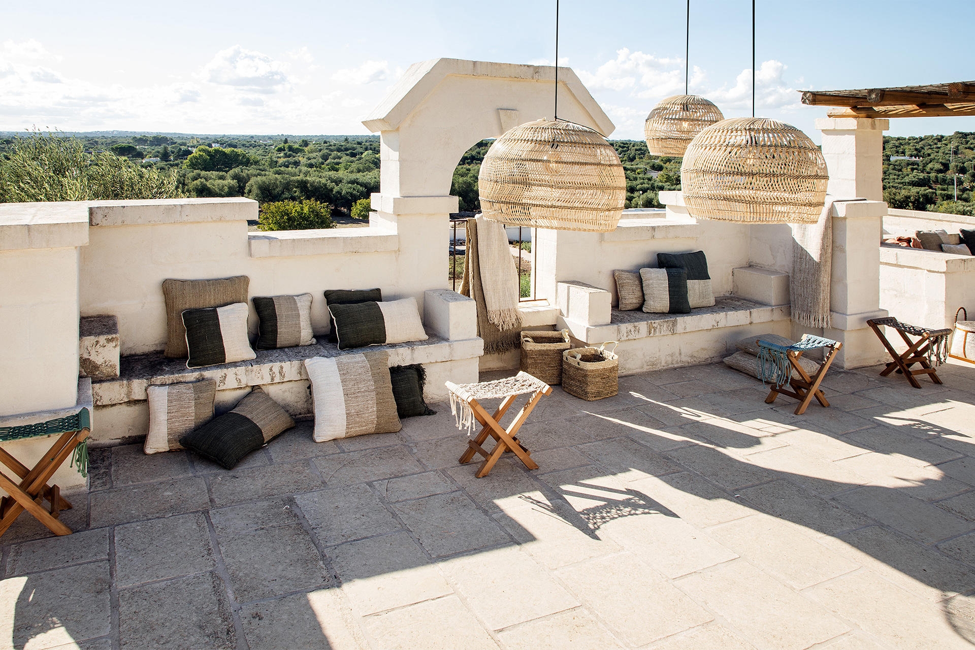 Sun Loungers and Stools with Macrame Weaving - Fes