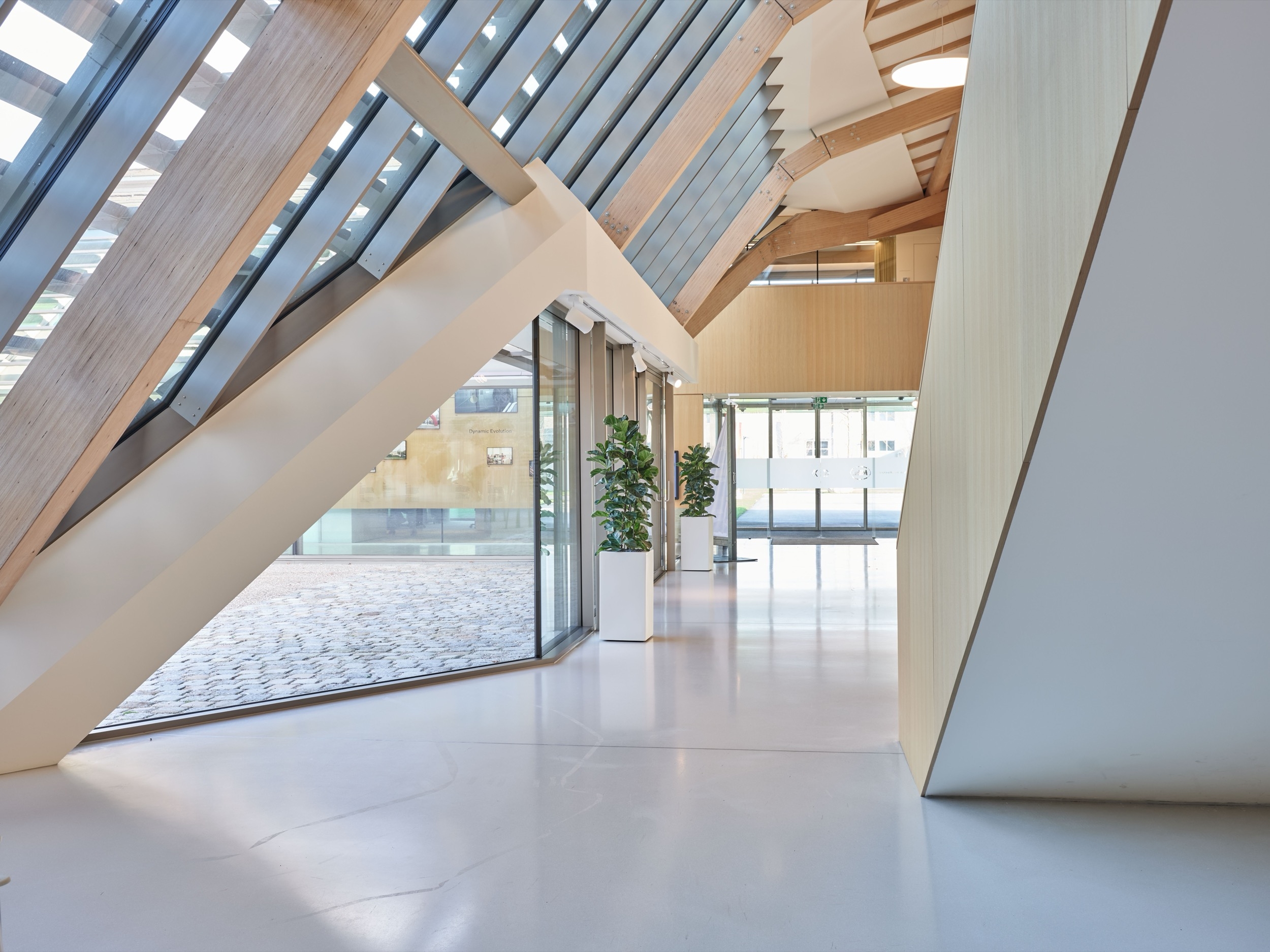 Access Control in Miba Forum Building