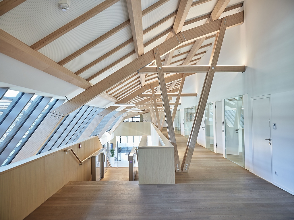 Access Control in Miba Forum Building