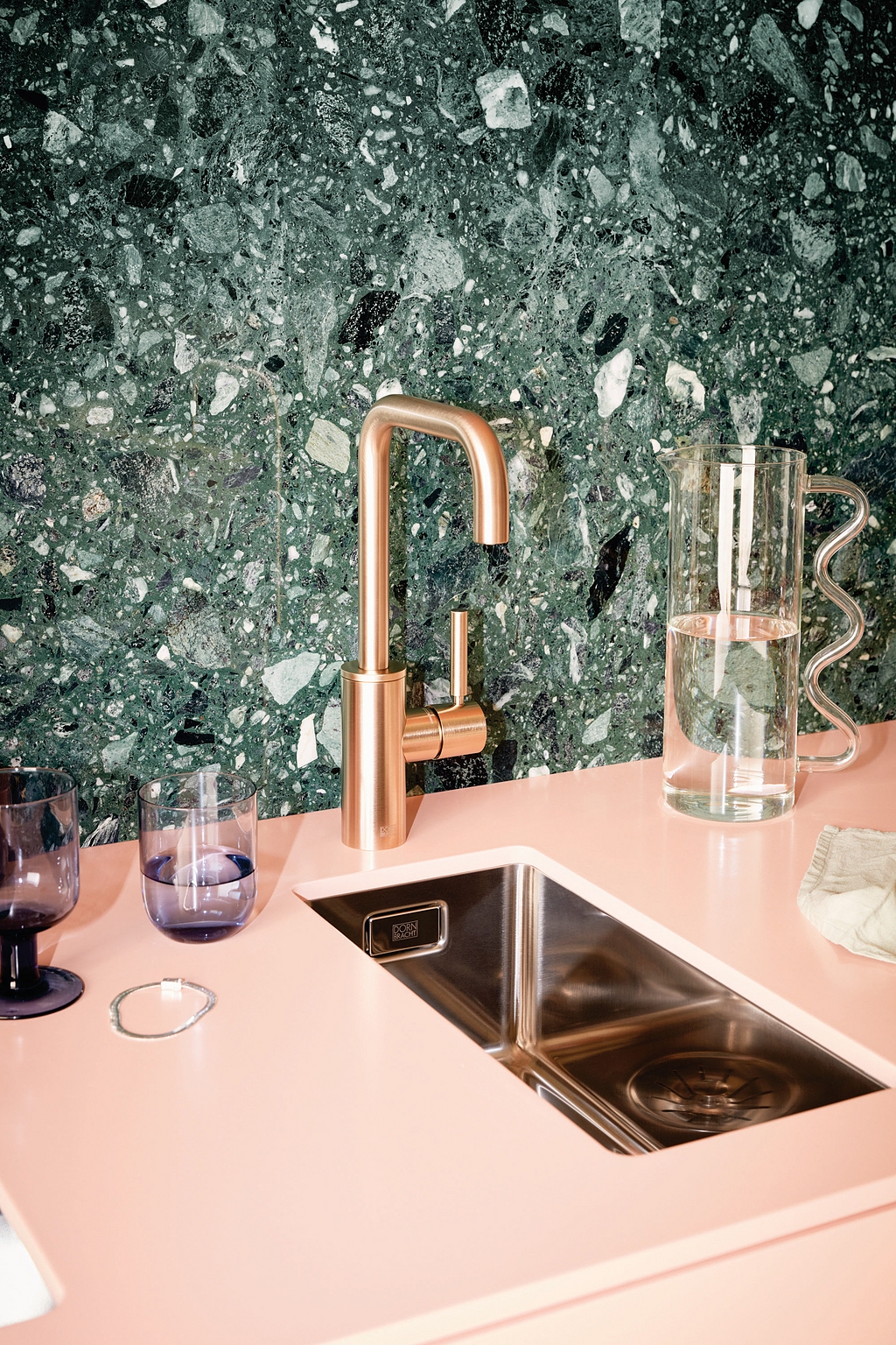 Kitchen Fittings - META SQUARE