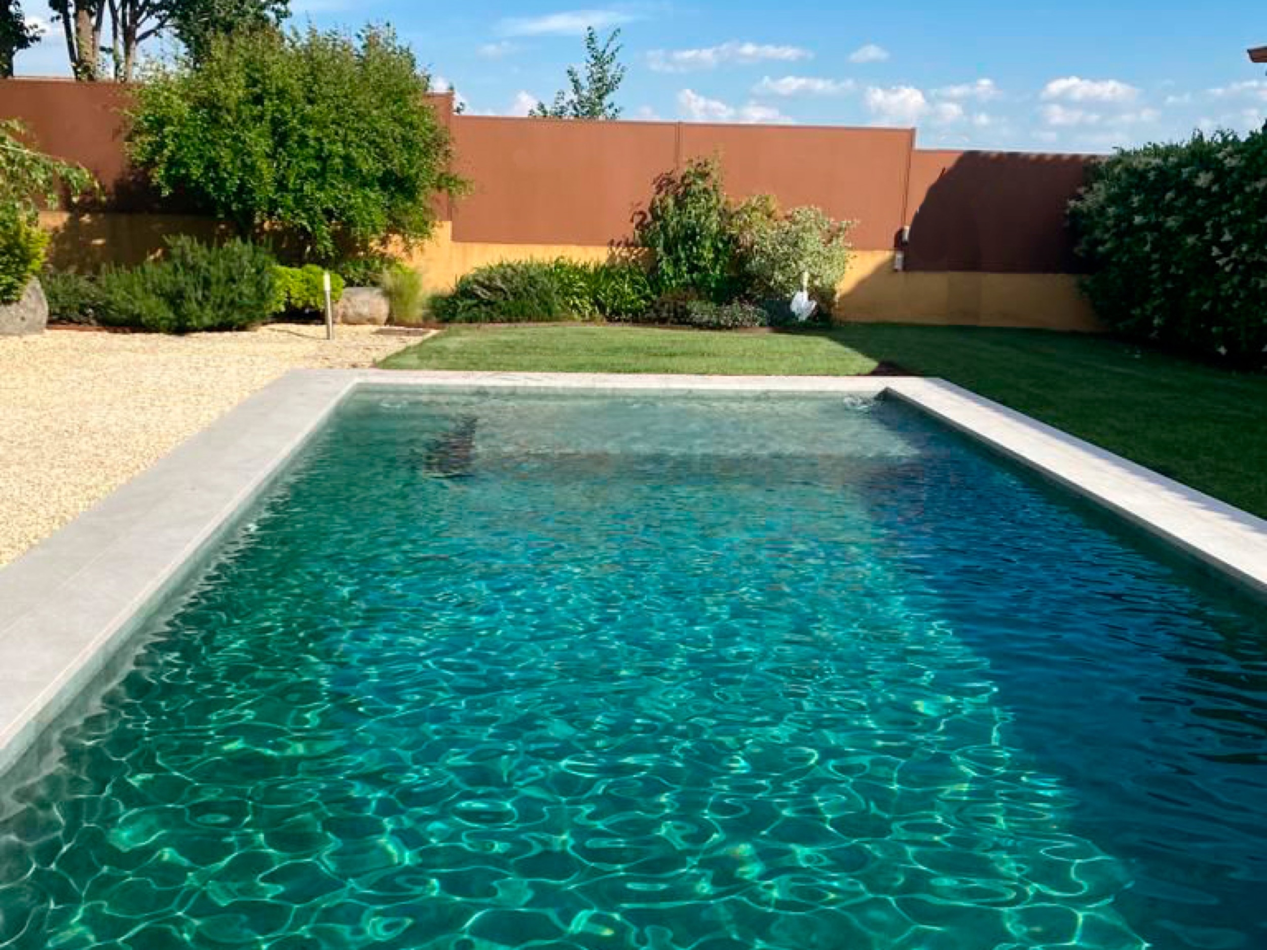 Flooring in Private Pools Projects