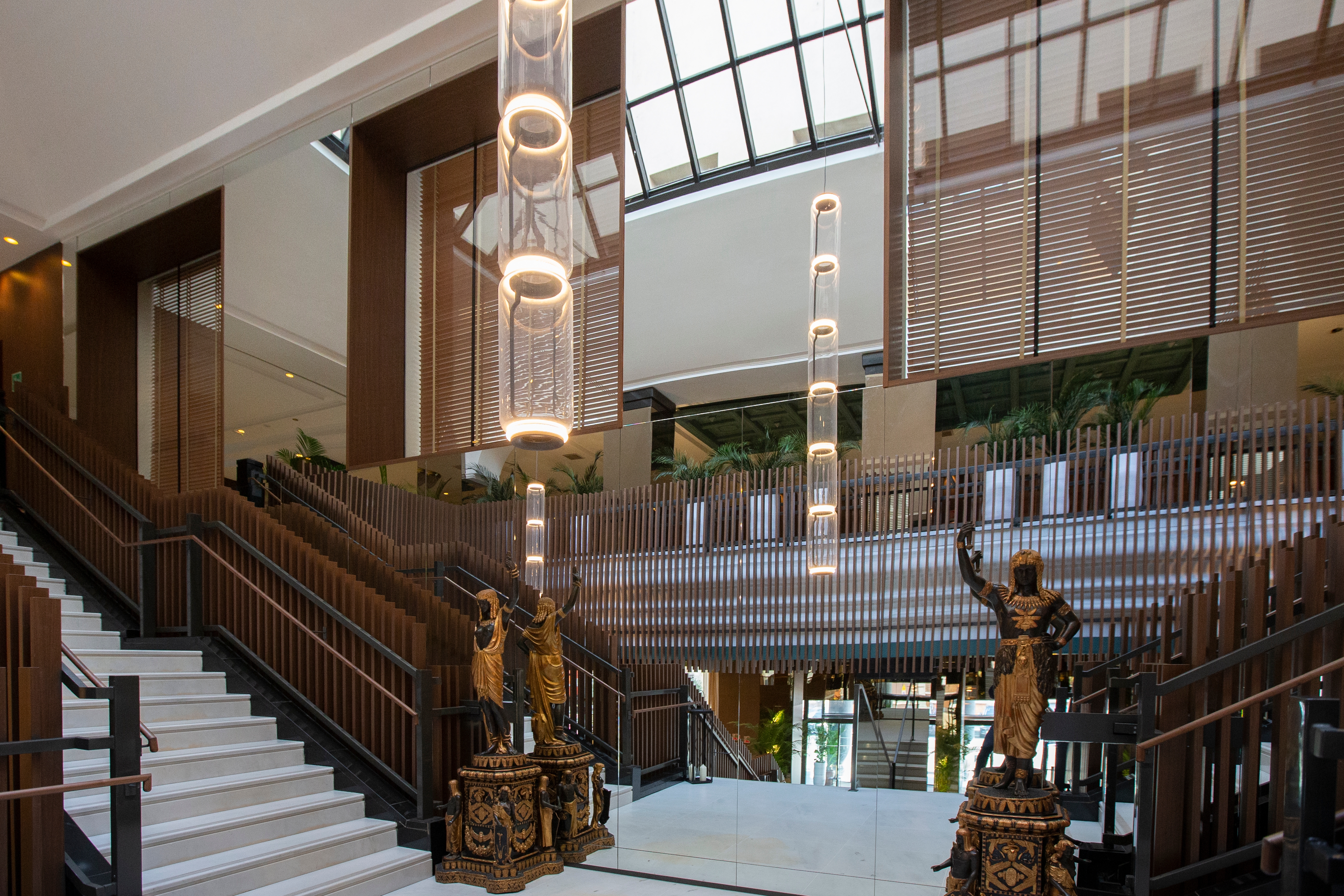 Wooden Venetian Blinds in Meliá Milano Hotel