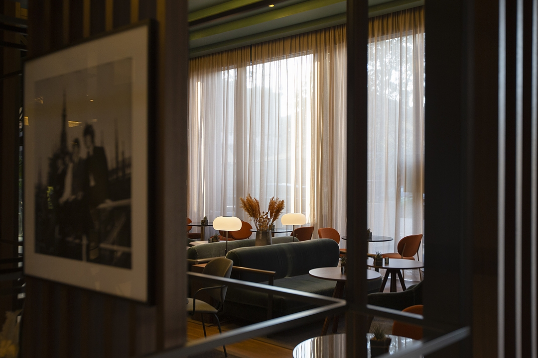 Wooden Venetian Blinds in Meliá Milano Hotel