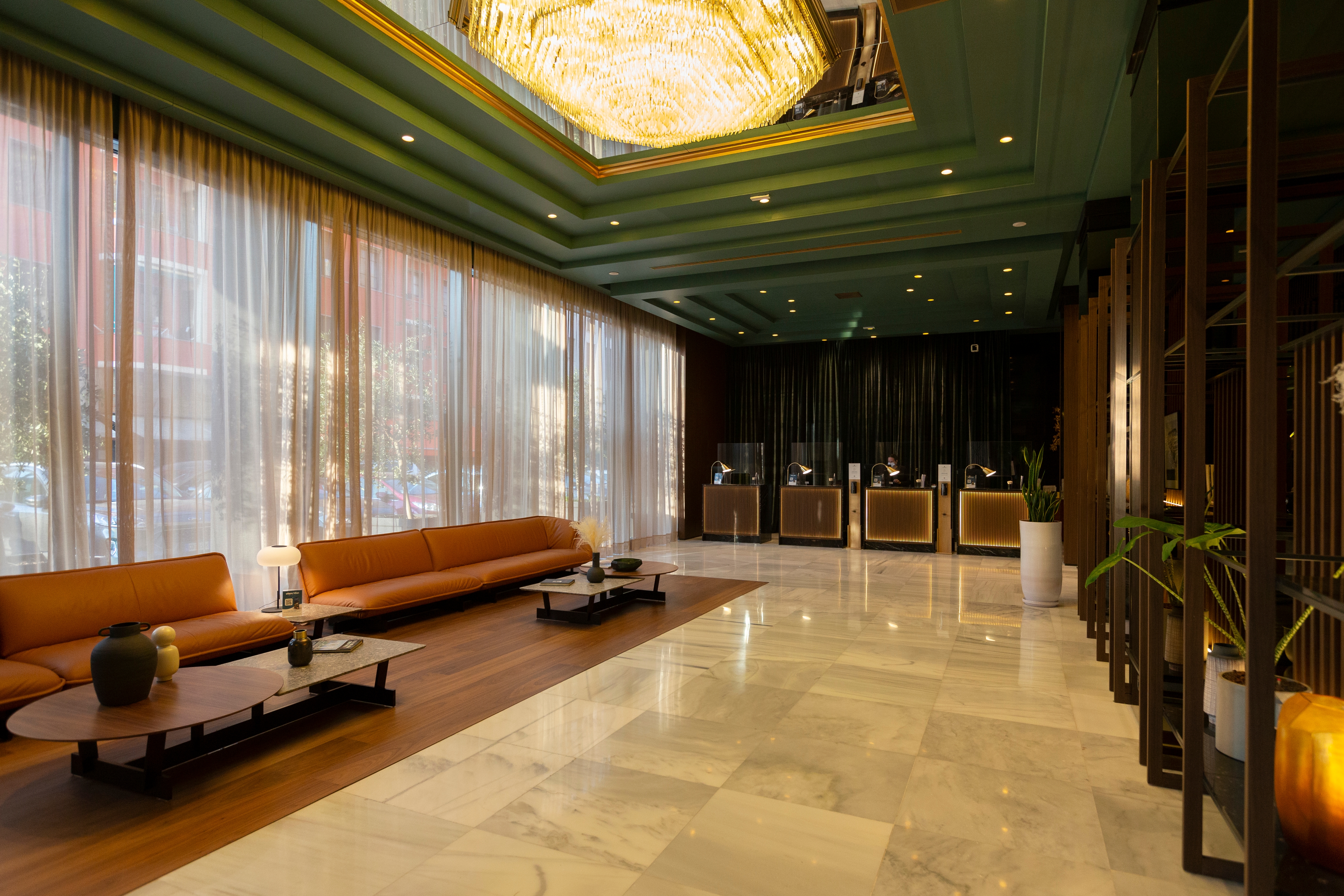 Wooden Venetian Blinds in Meliá Milano Hotel