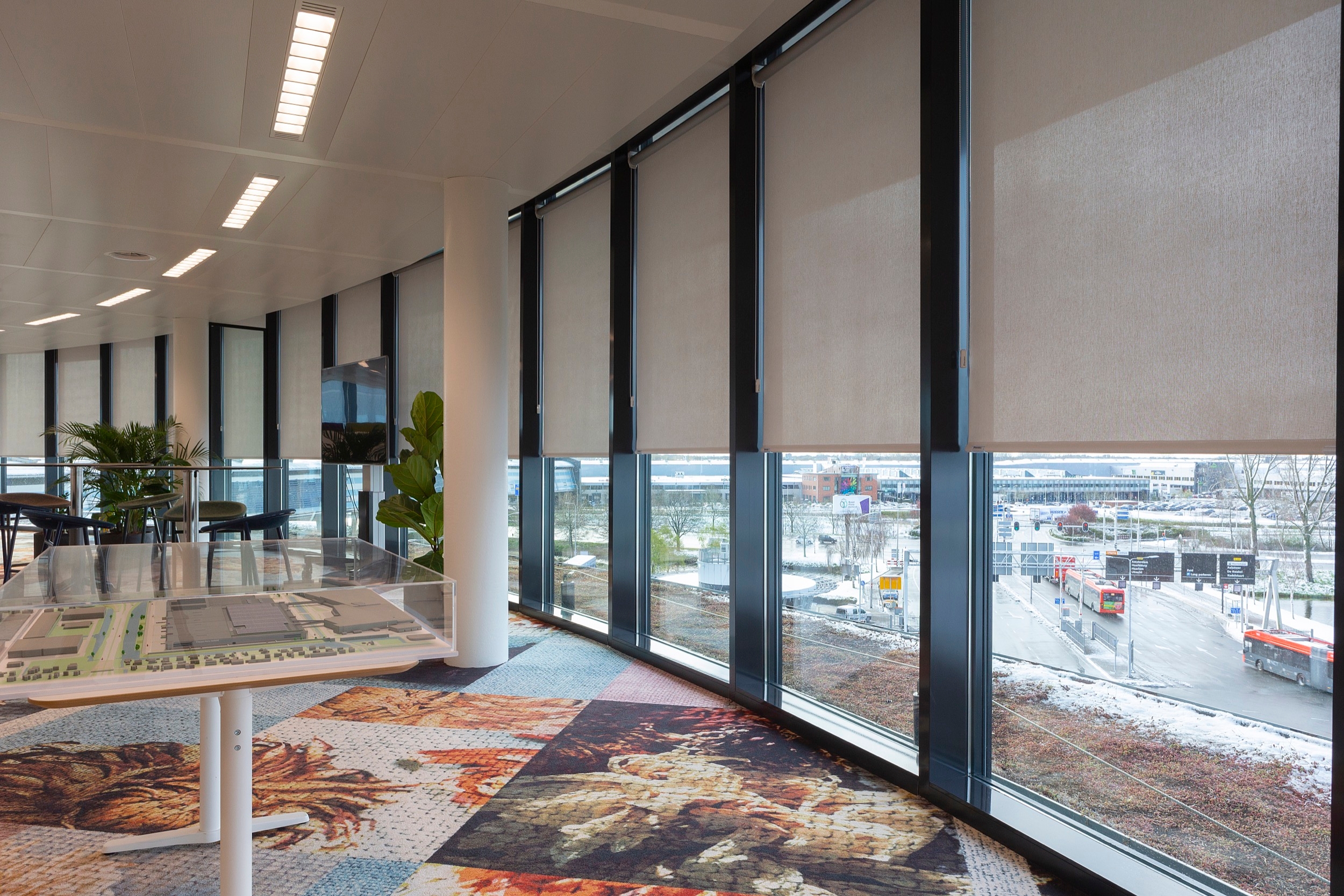 Roller Shades in Royal Floraholland Headquarters