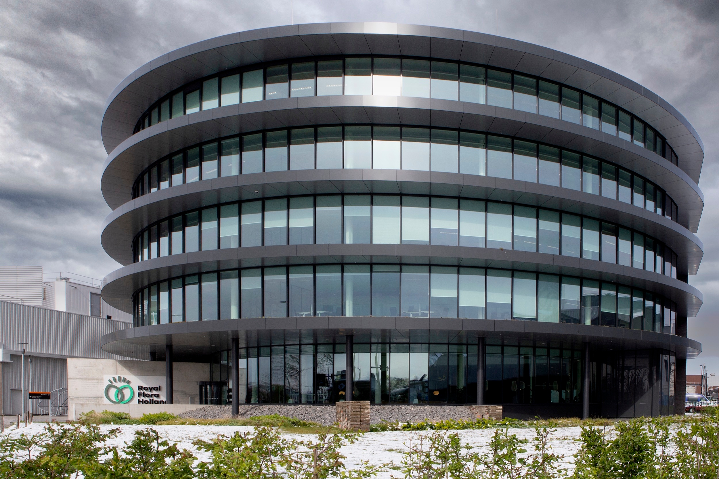 Roller Shades in Royal Floraholland Headquarters