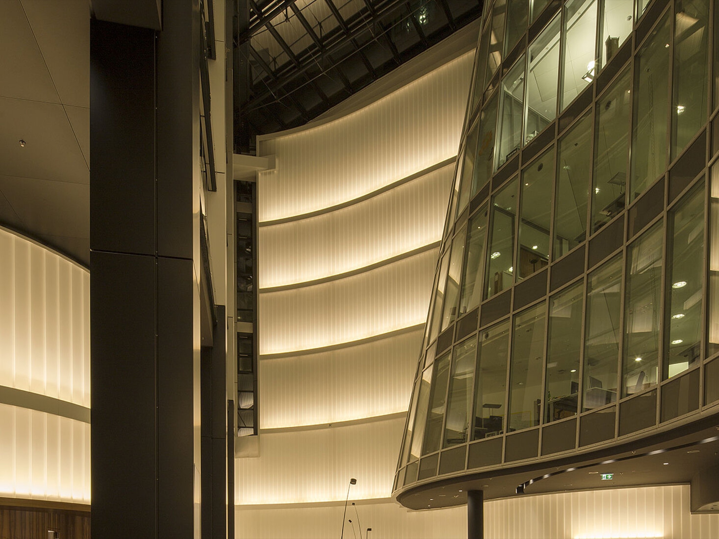 Profiled Glass in The Eurotheum Building