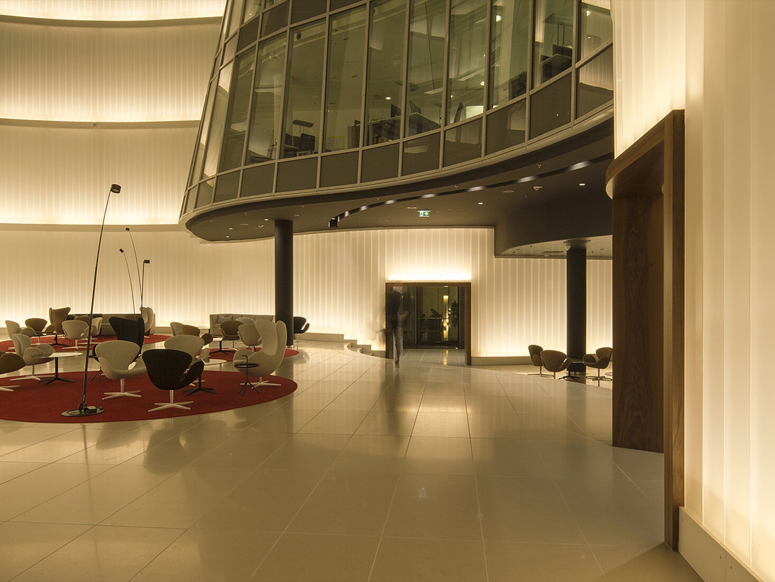 Profiled Glass in The Eurotheum Building