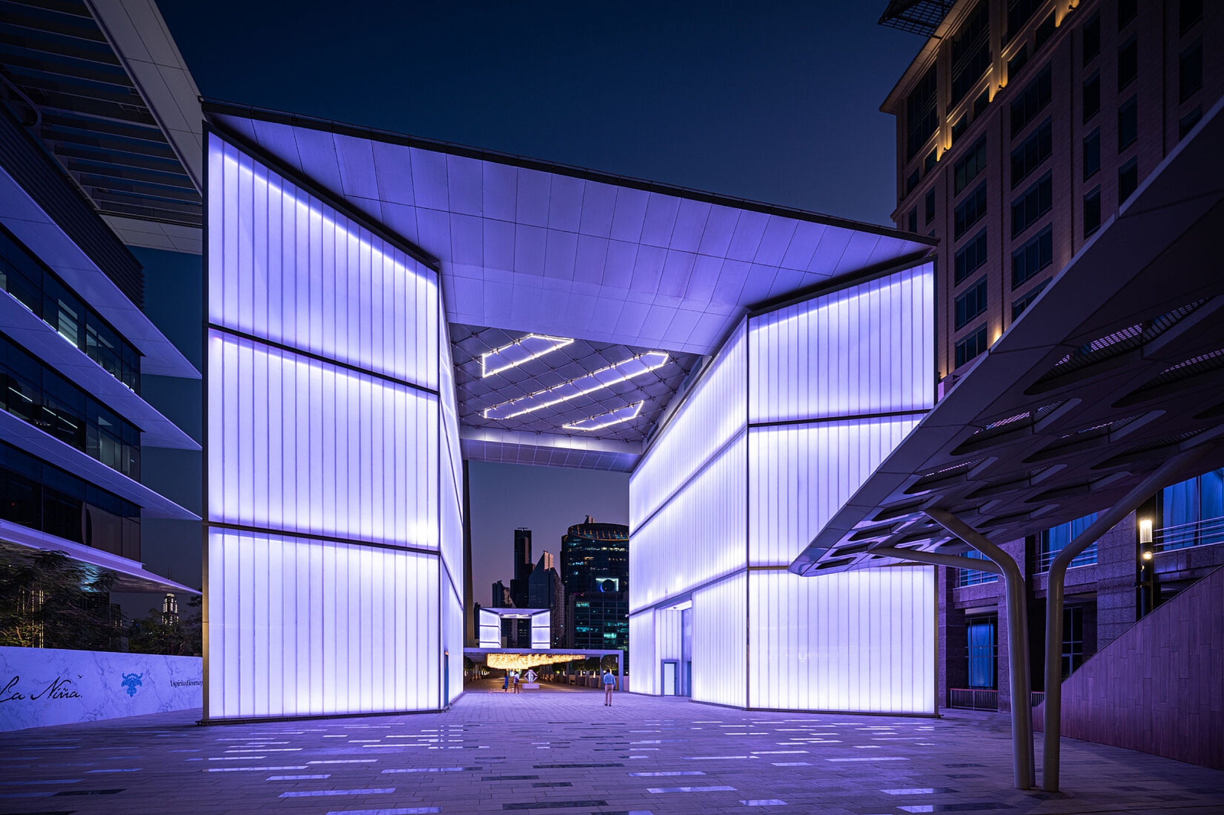 Profiled Glass in The Gate Building