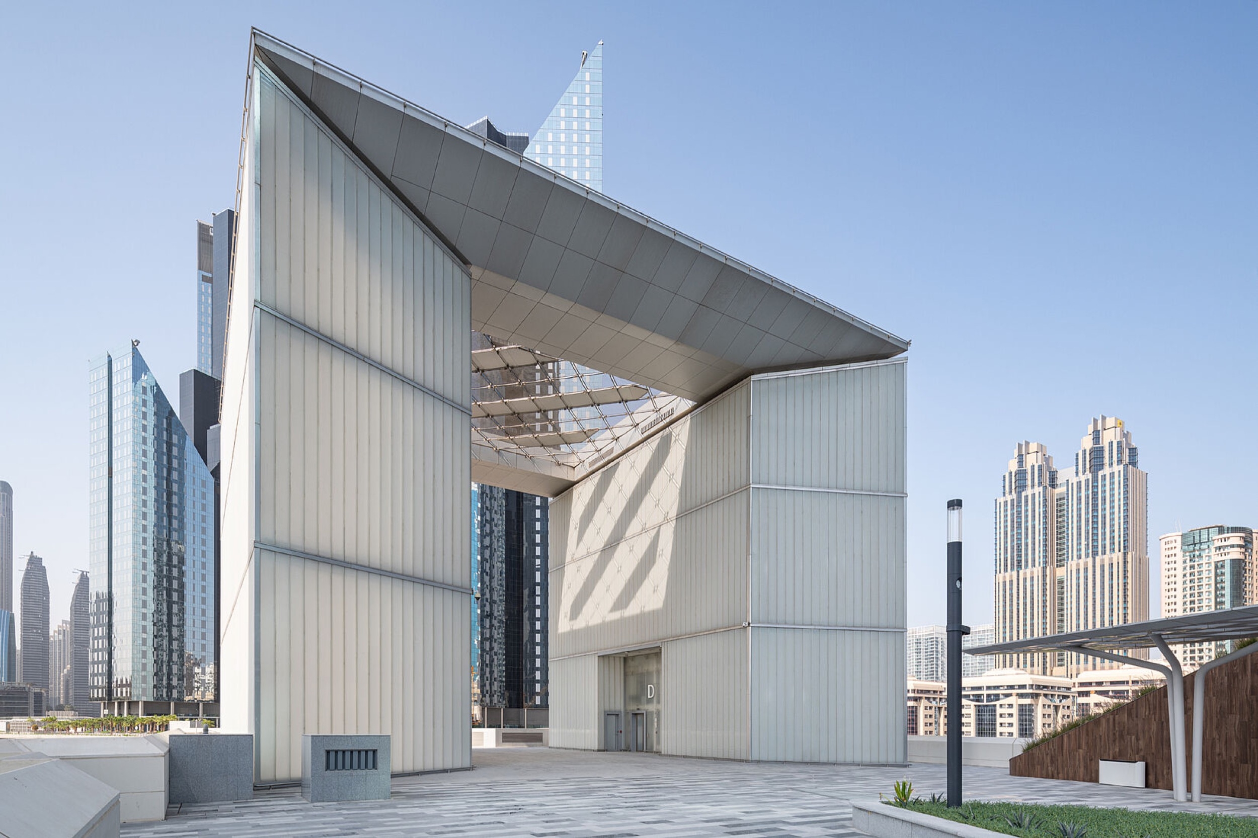 Profiled Glass in The Gate Building