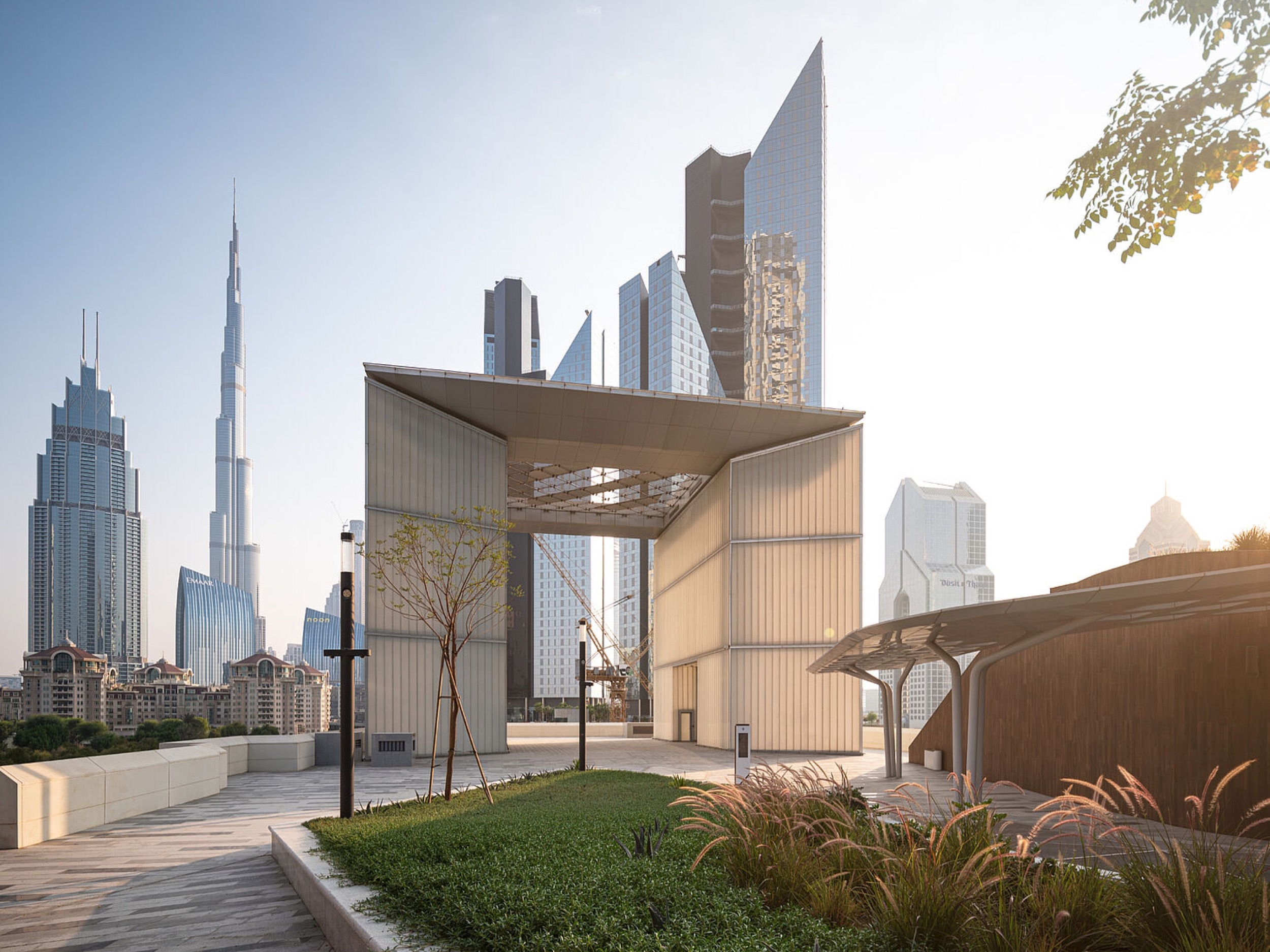 Profiled Glass in The Gate Building