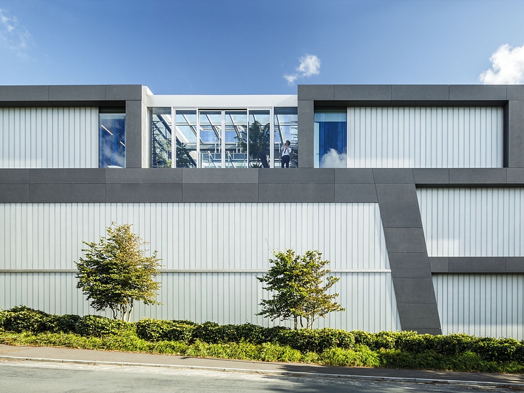 Profiled Glass in Brighton College