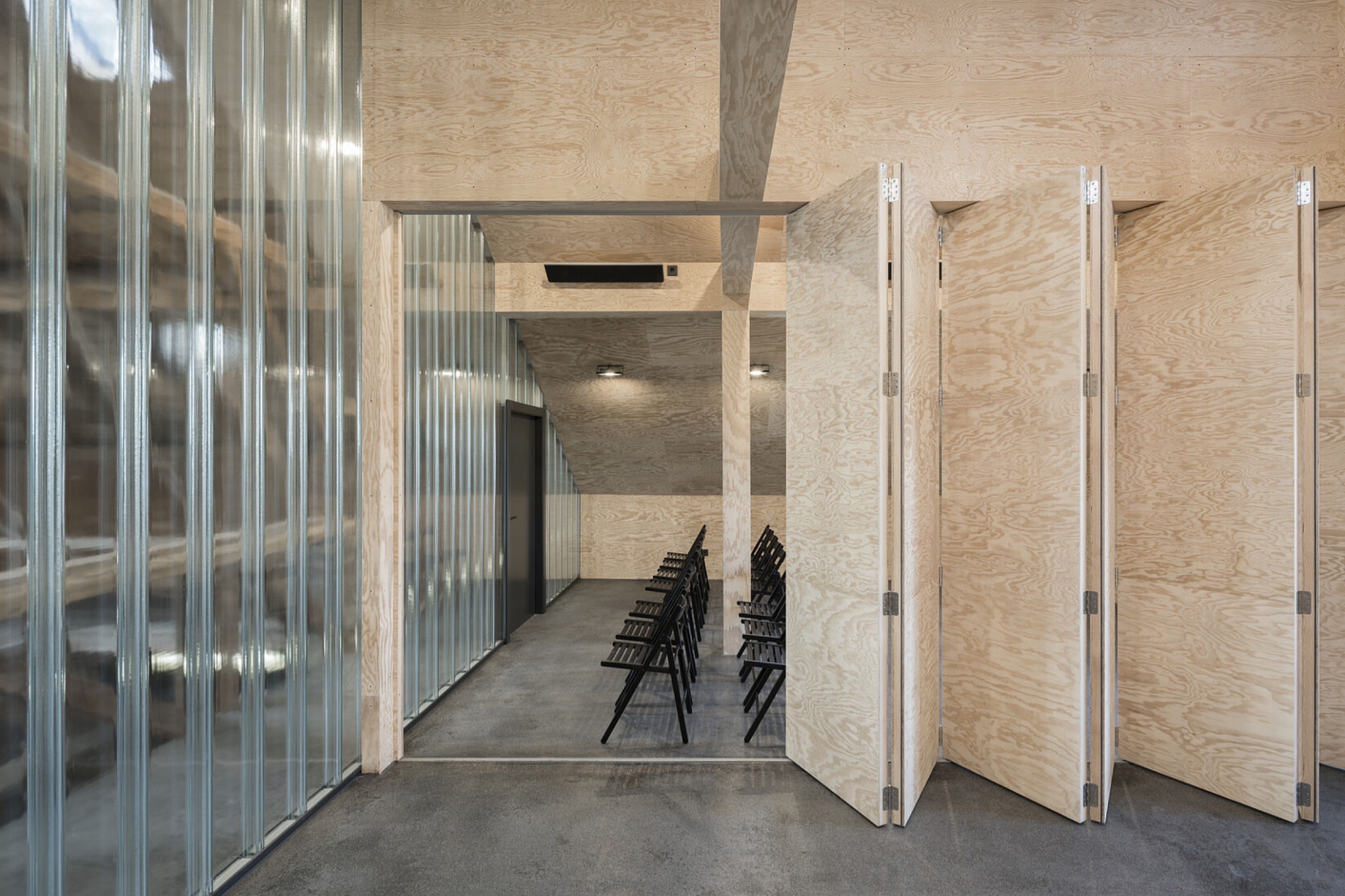 Profiled Glass in a Boathouse in Bavaria