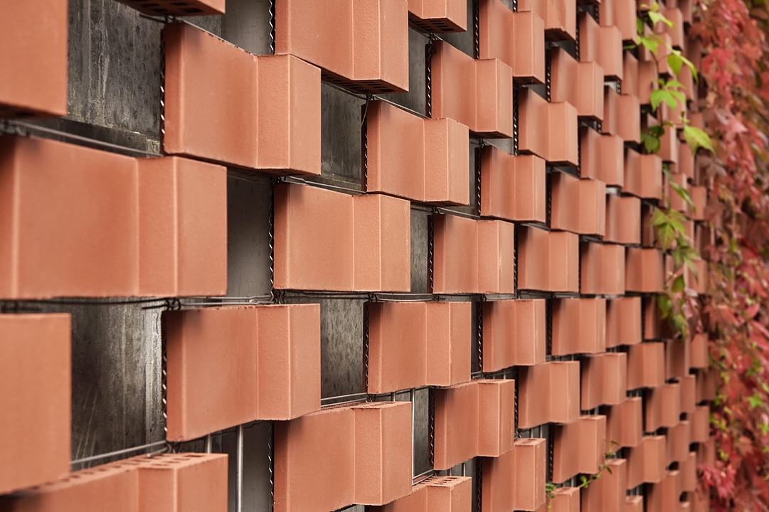 Ceramic Curtain Facade on Roskilde Carpark