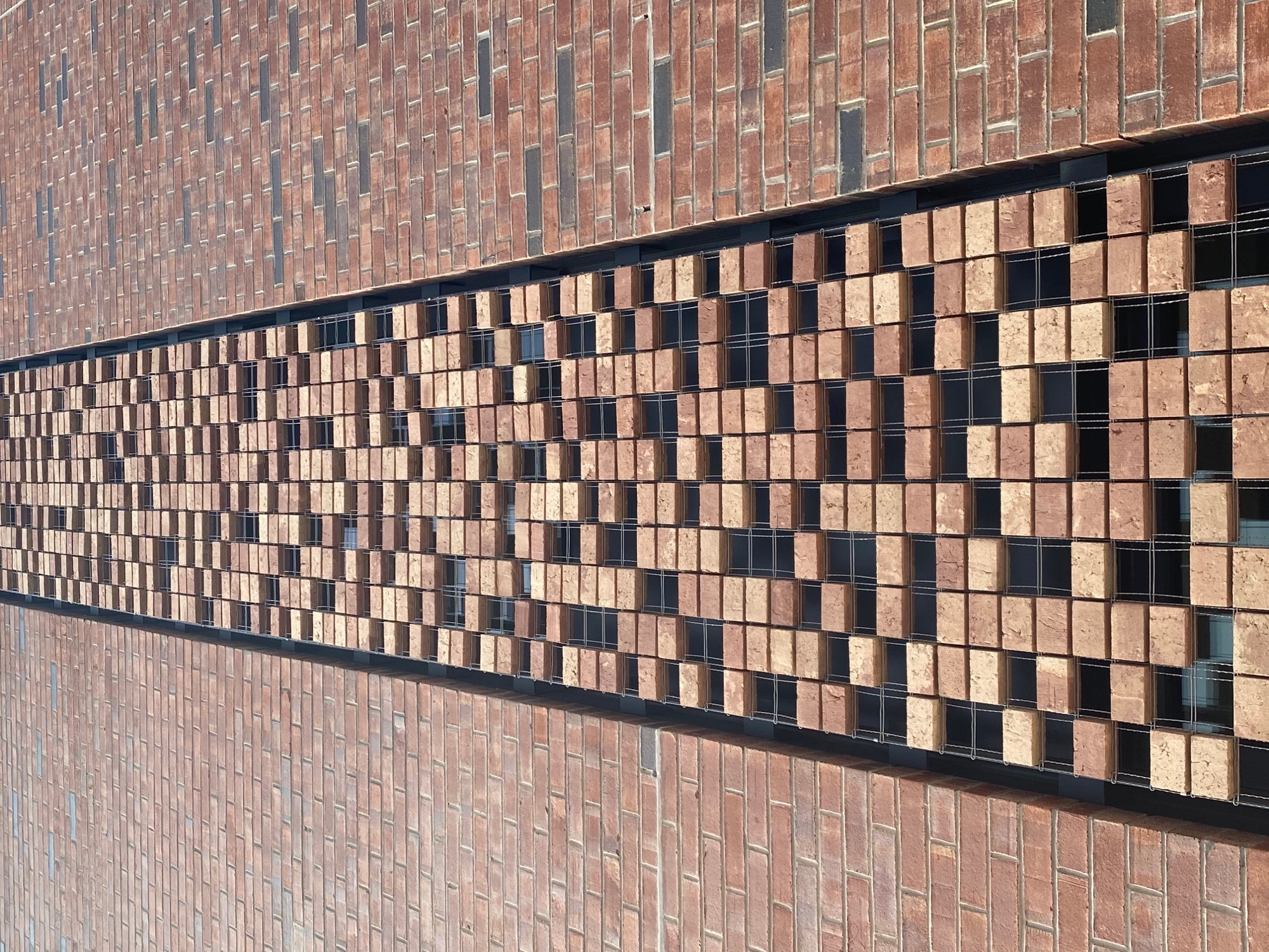 Ceramic Shading System in Gansevoort Row Buildings