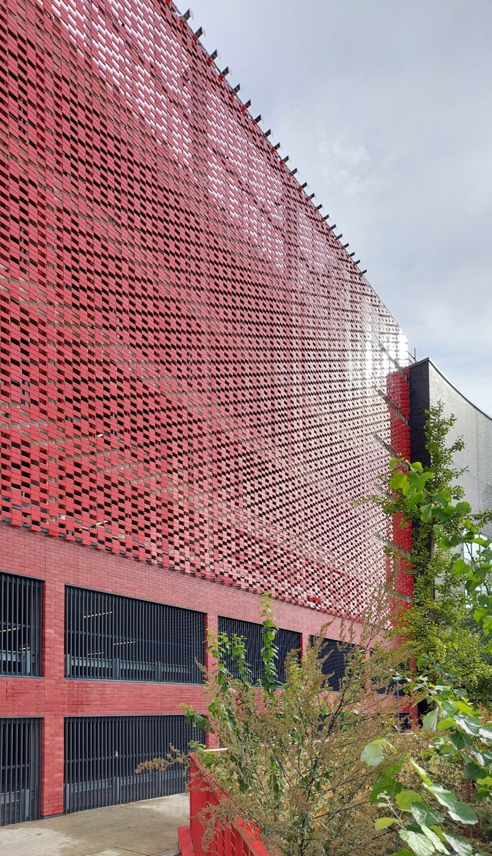 Ceramic Curtain System in London Island Carpark