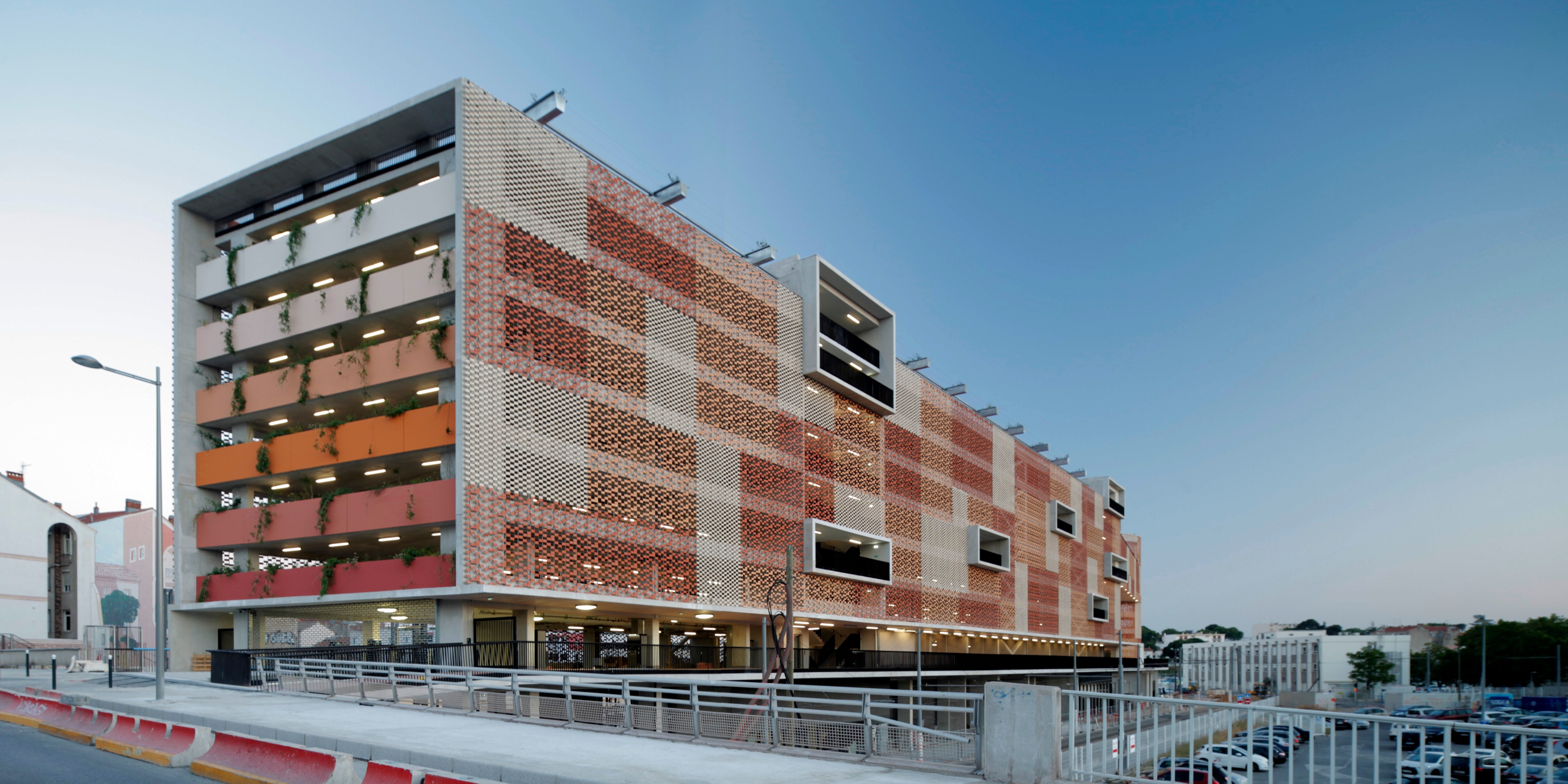 Ceramic Facade Fabric on Car Park in Saint Roch