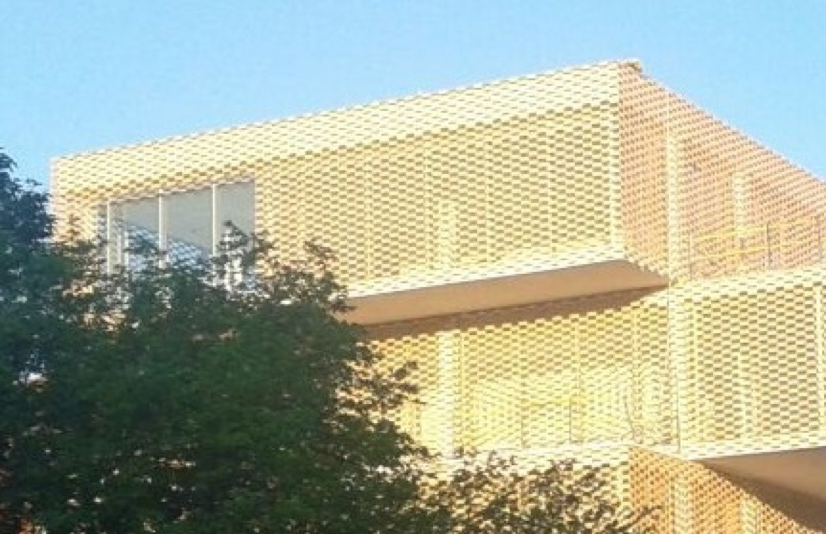 Ceramic Lattice Facade in La Gota Museum