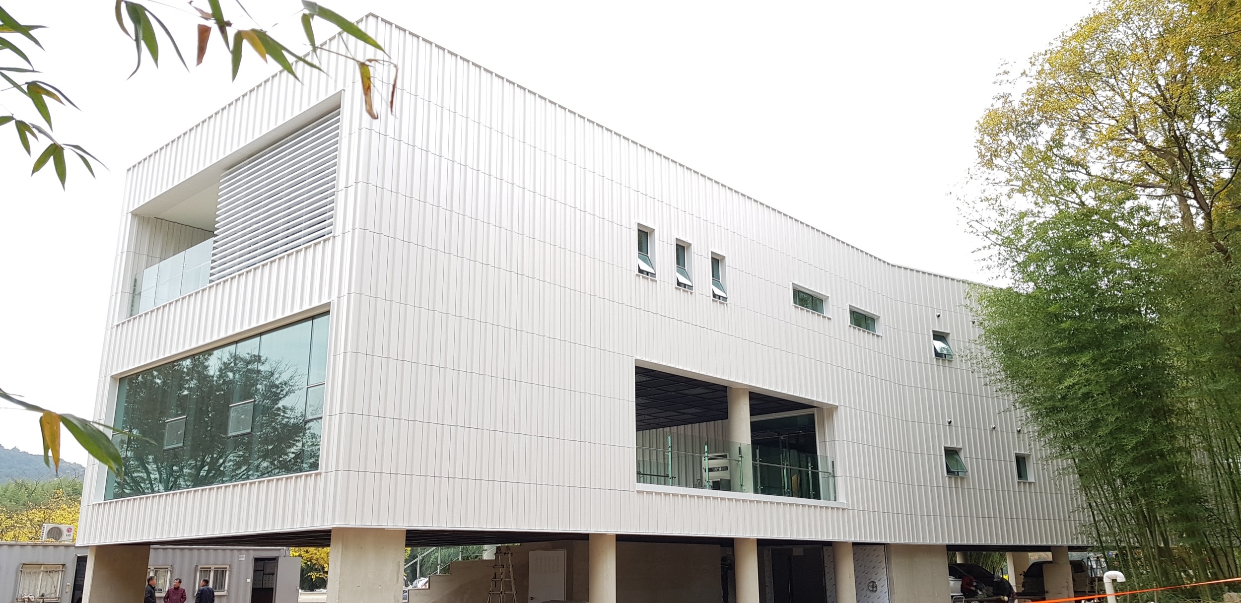 Special Ceramic Facade Pieces - Multifunctional Series