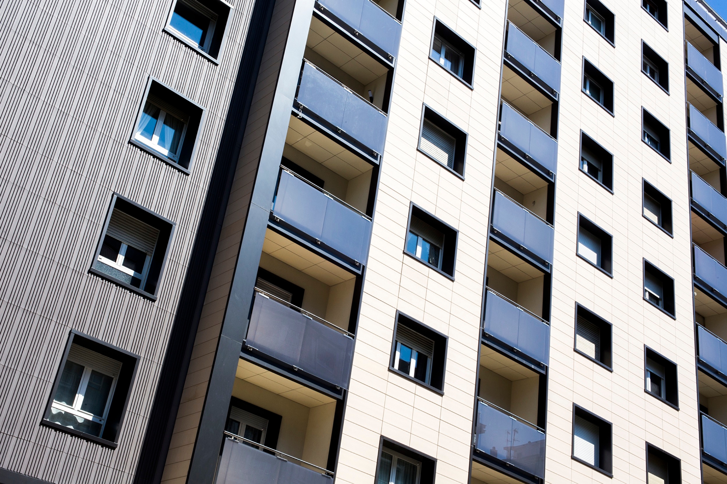Ceramic Ventilated Facade - Favemanc