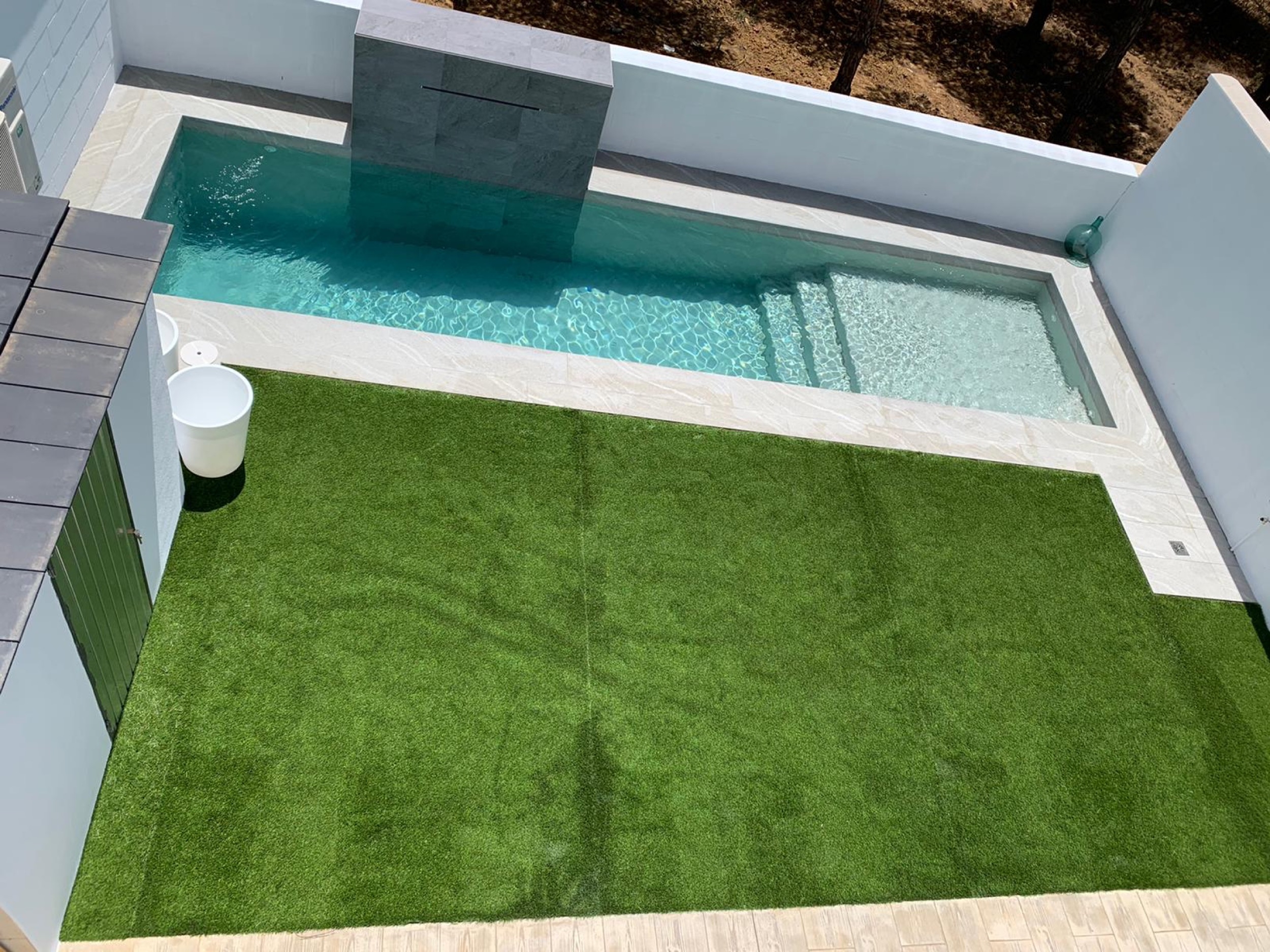 Residential and Pool Flooring - Natural Stones