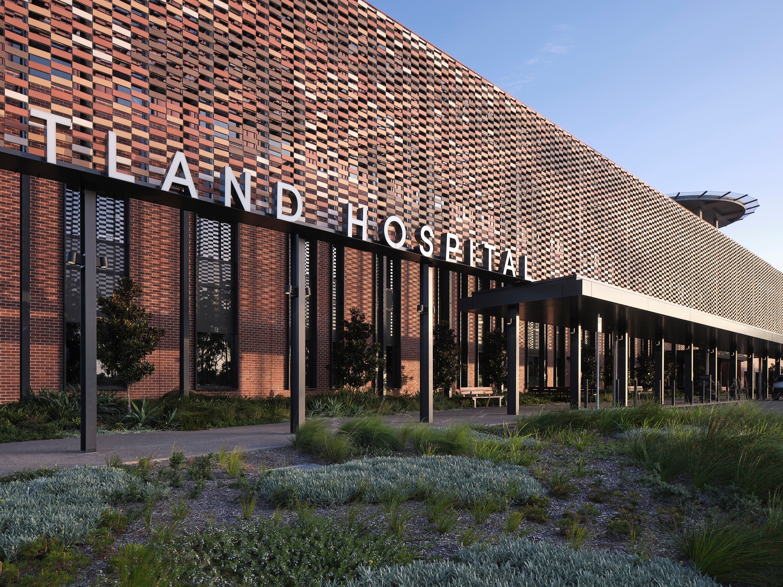 Ceramic Textiles for Facades