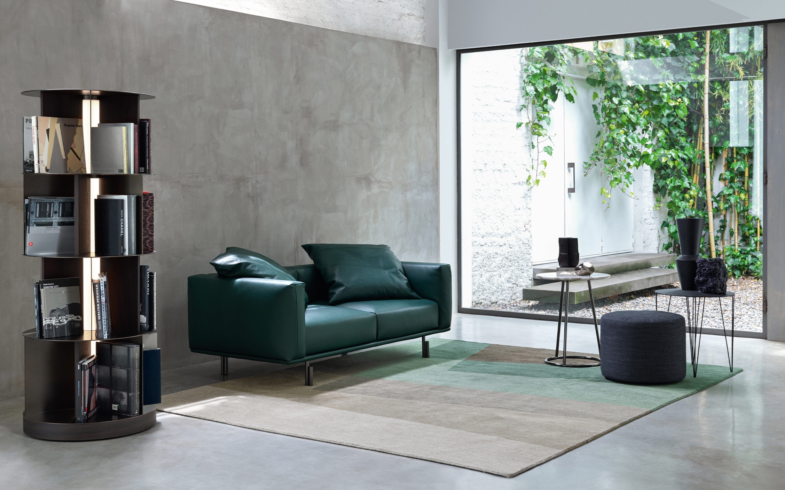 Swivel Bookcase - Babele