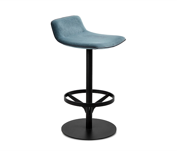 Amelie | Counterstool Low with Central Leg